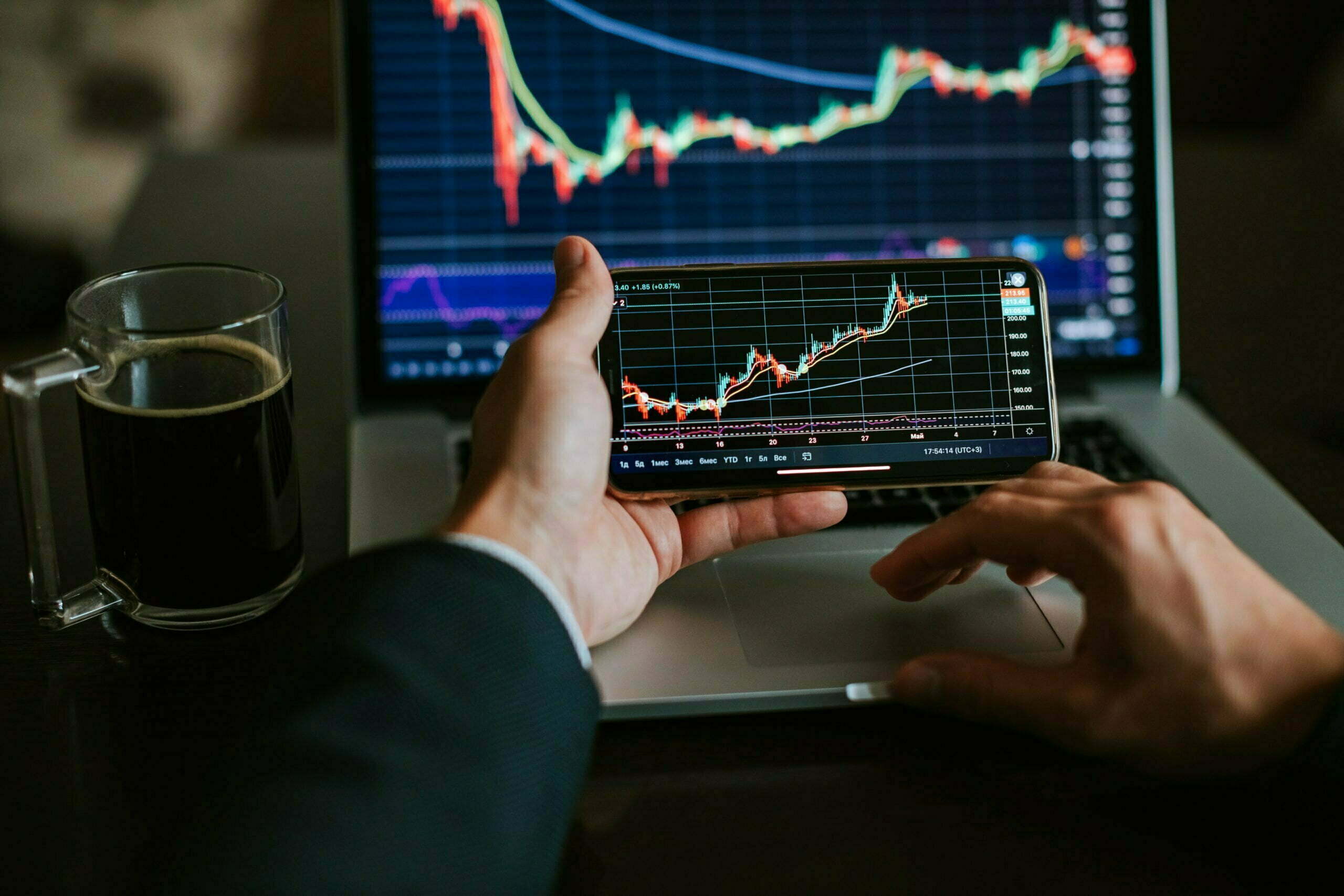 Top Stocks To Invest in for 2022
