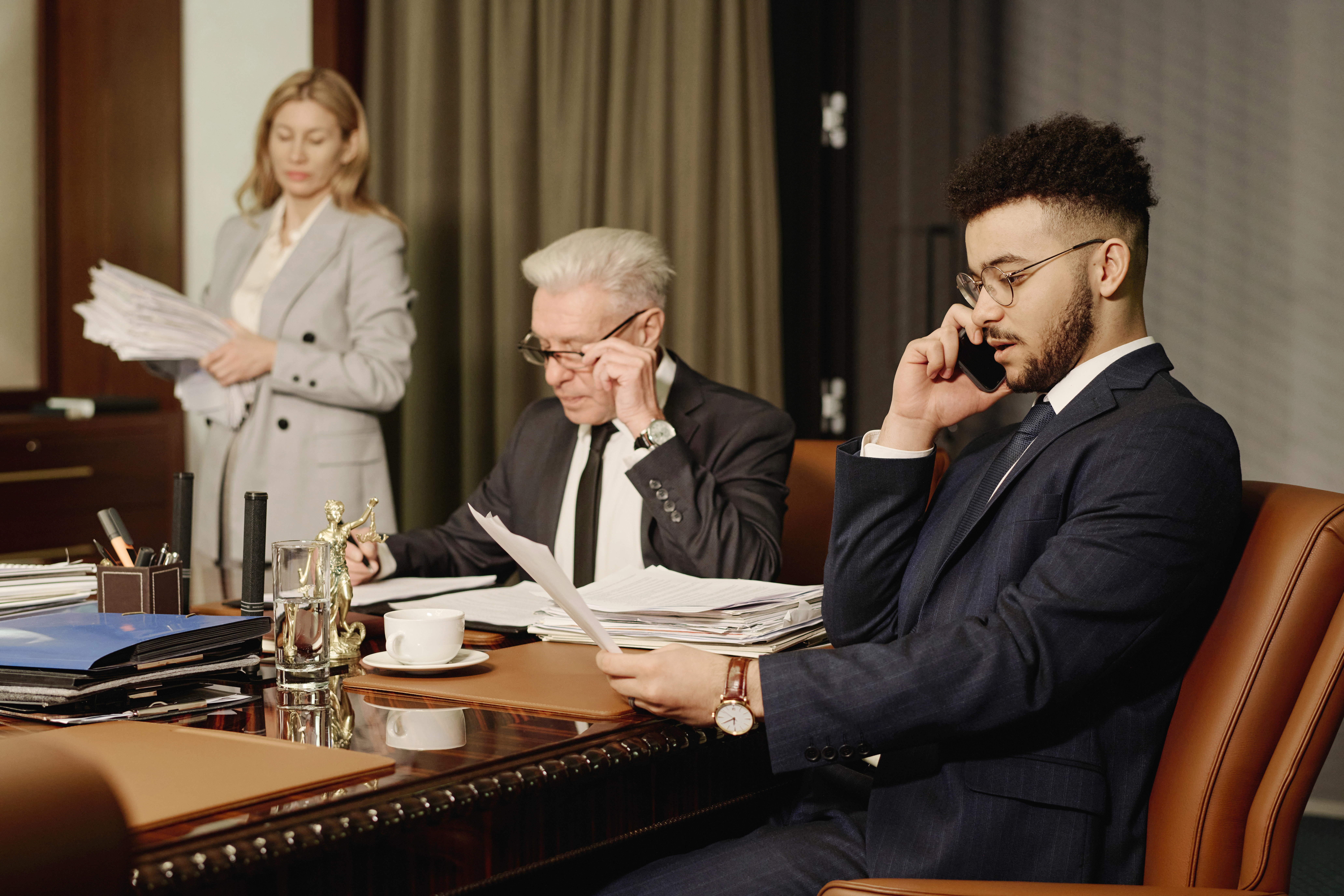 The Role of a Personal Injury Attorney in Your Legal Case